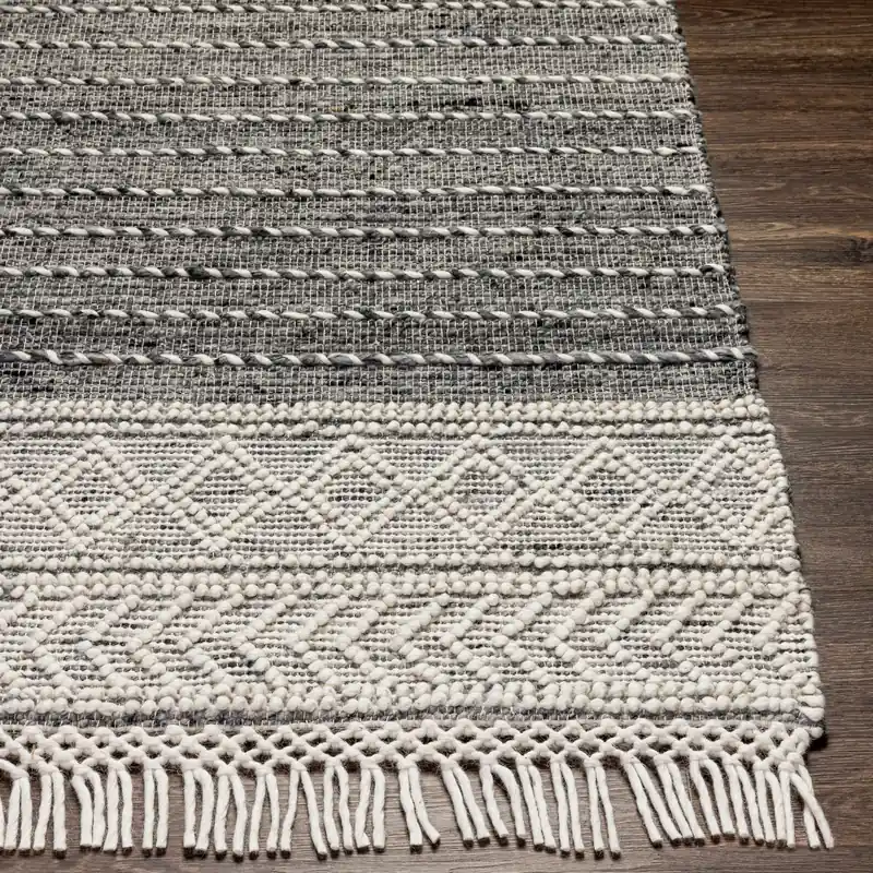 Lucia Handmade Rug - Livabliss
