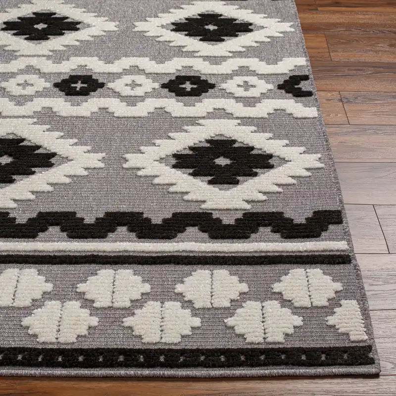 Lyna Machine Woven Rug - Livabliss