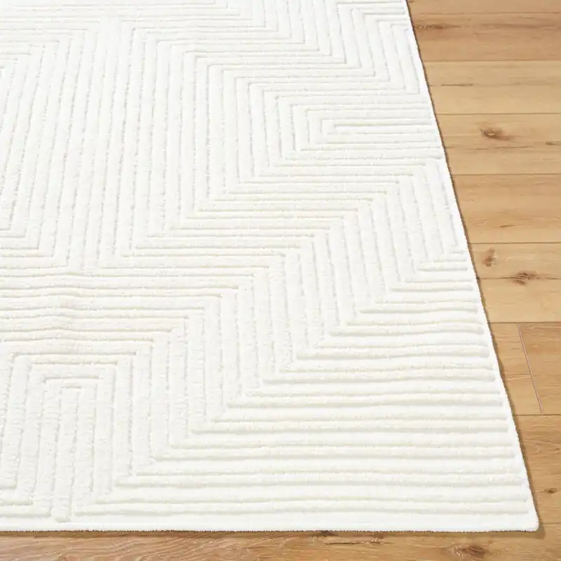 Lyna Machine Woven Rug - Livabliss