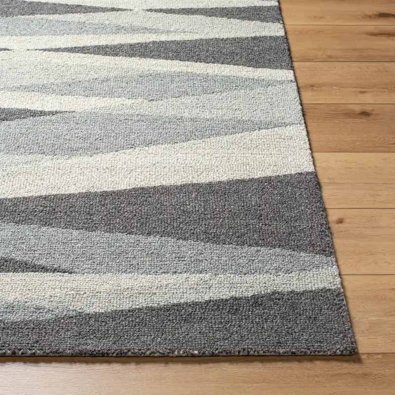 Madelyn Handmade Rug - Livabliss