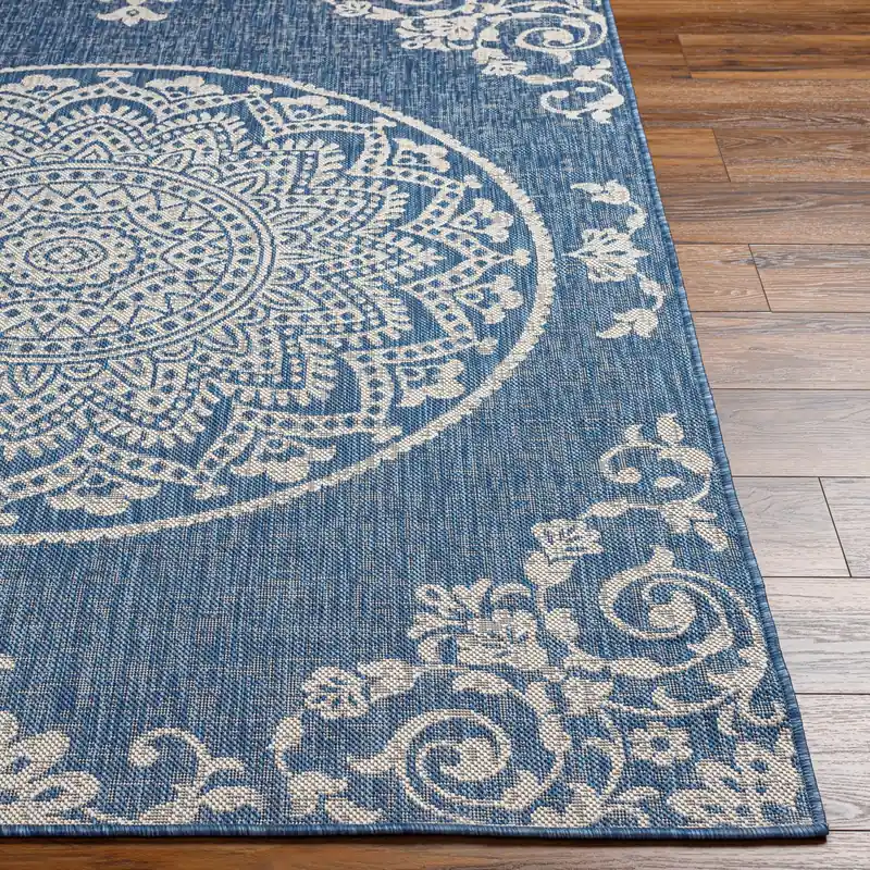 Malibu Machine Woven Rug - Livabliss