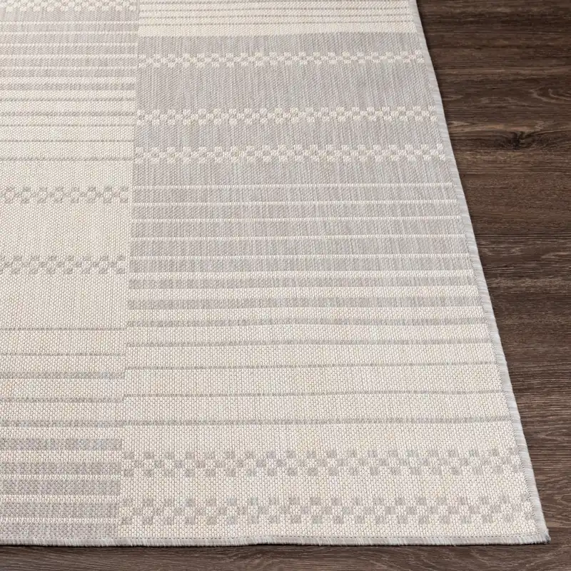 Malibu Machine Woven Rug - Livabliss