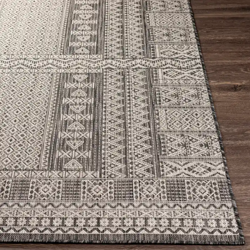 Malibu Machine Woven Rug - Livabliss