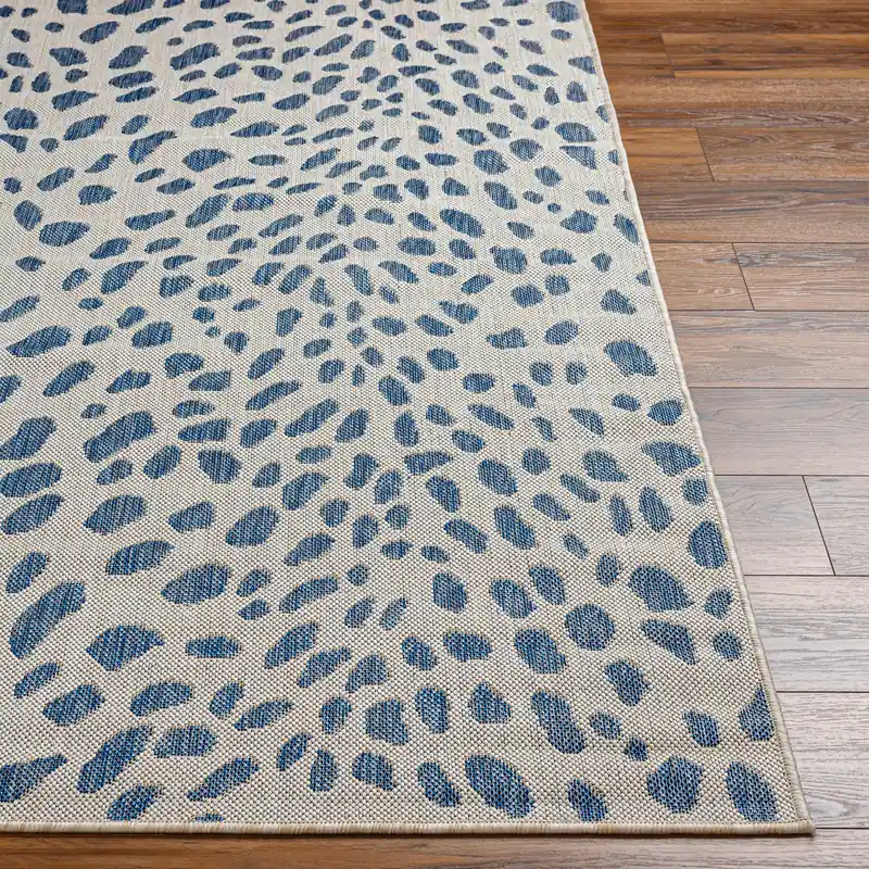 Malibu Machine Woven Rug - Livabliss