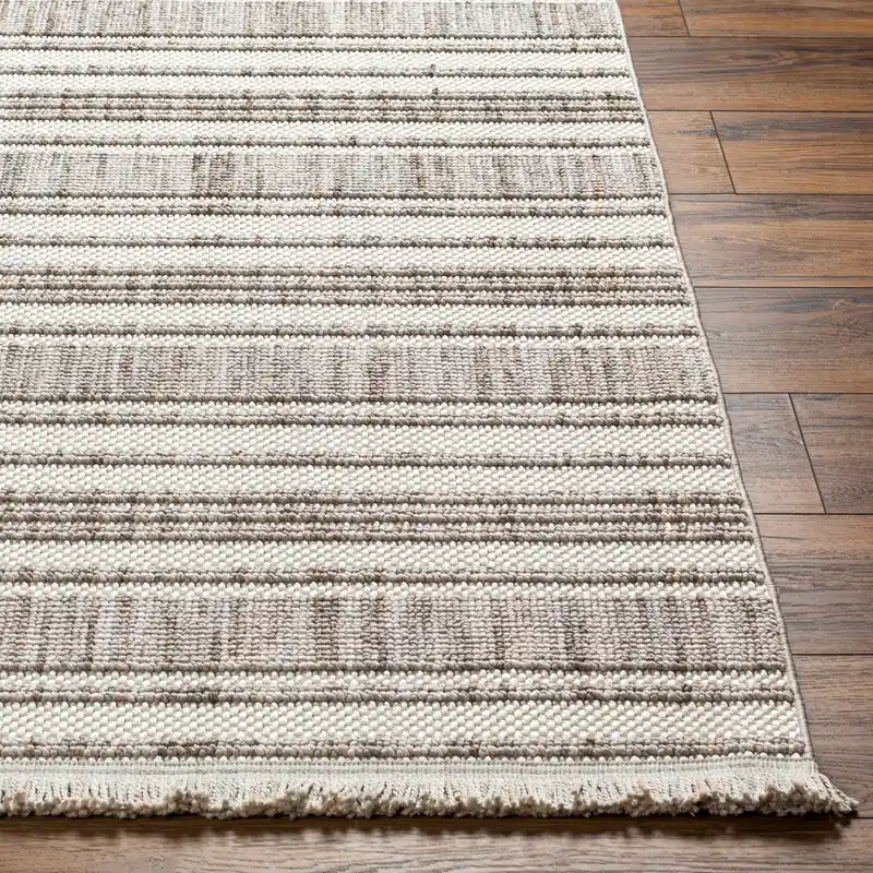 New Delhi Machine Woven Rug - Livabliss