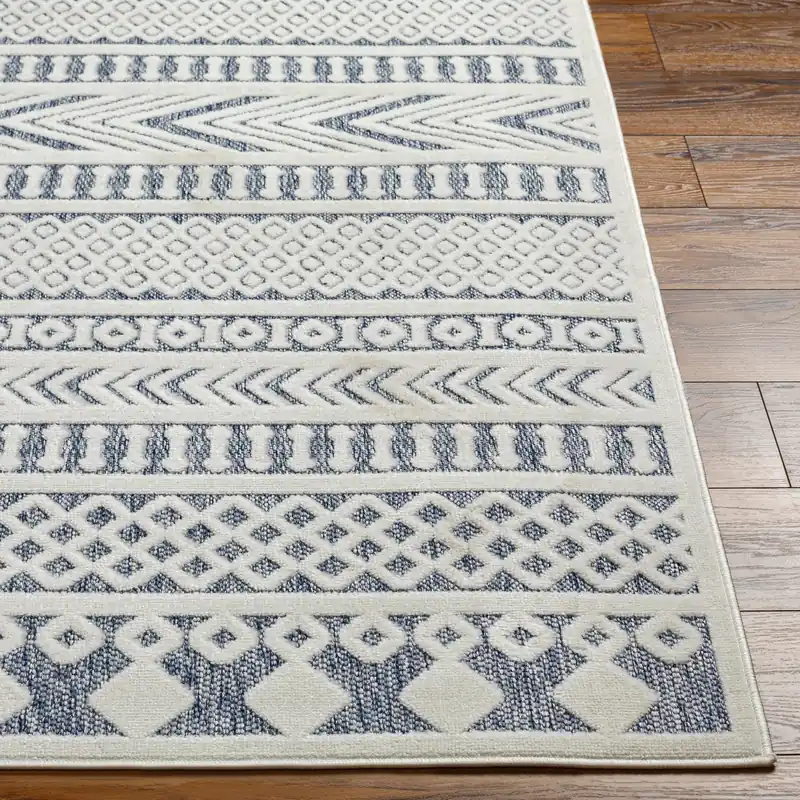 San Diego Machine Woven Rug - Livabliss