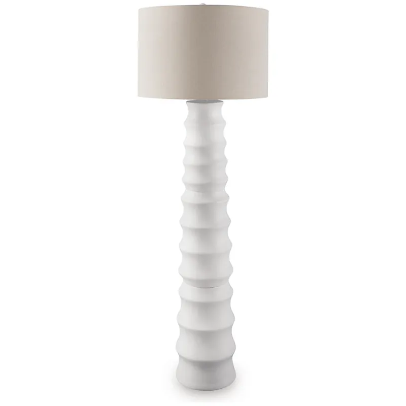 Veraleigh Floor Lamp - Signature Design by Ashley®