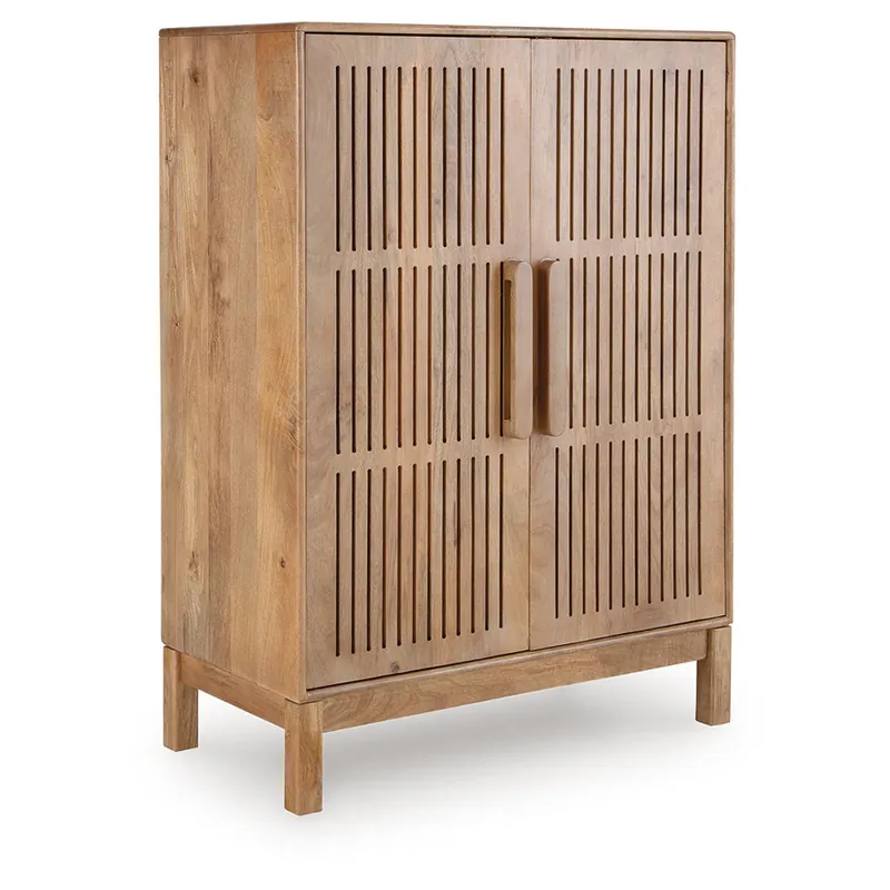 Pellamour Bar Cabinet - Signature Design by Ashley®