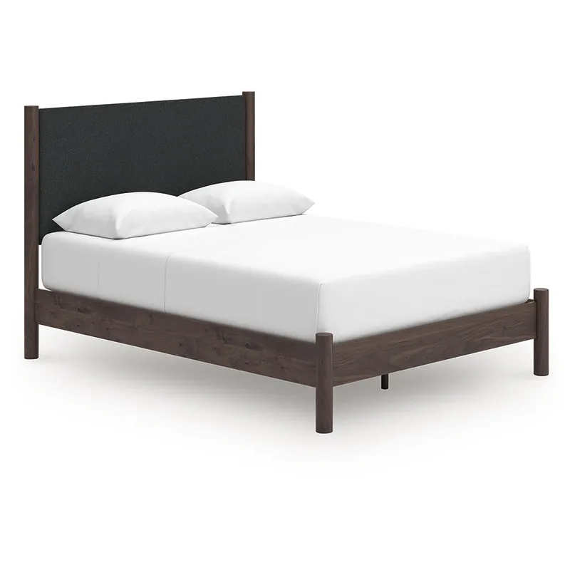 Pamytta Queen Upholstered Panel Platform Bed - Signature Design by Ashley®