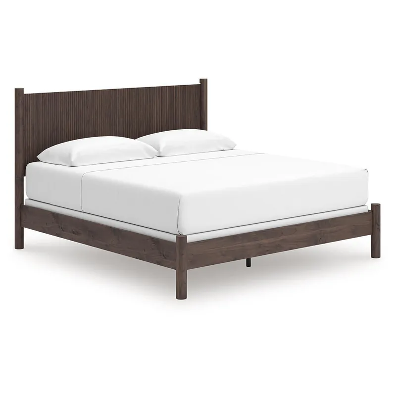 Pamytta King Panel Bed - Signature Design by Ashley®