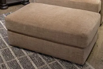 ChloeeAnne Ottoman - Benchcraft®