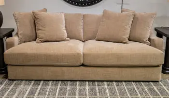 ChloeeAnne Sofa - Benchcraft®