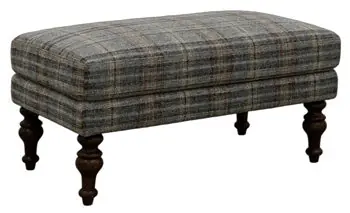 Wilkland Accent Ottoman - Signature Design by Ashley®