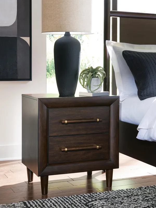 Dantenton Nightstand - Benchcraft®