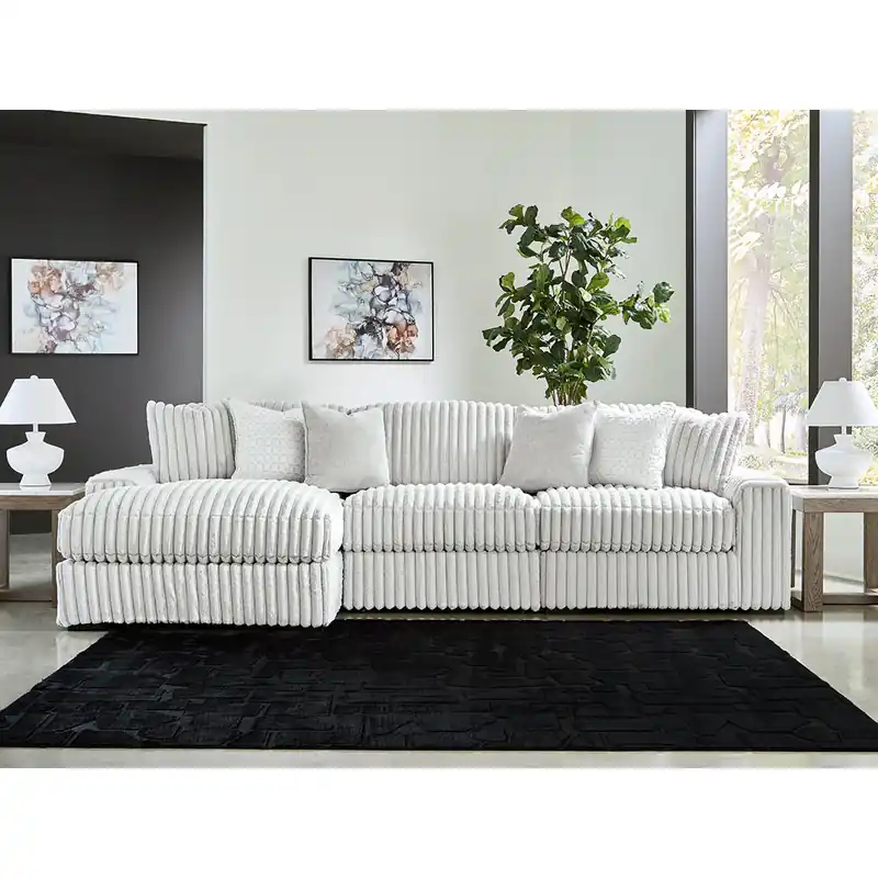 Stupendous 3-Piece Sectional with Chaise