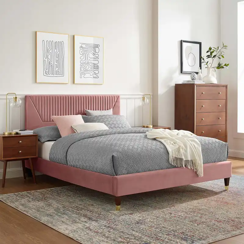 Yasmine Channel Tufted Performance Velvet Platform Bed With Wood and Gold Legs by Modway