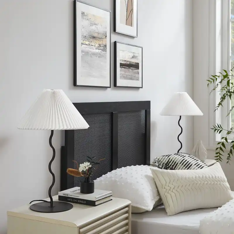 Wave Squiggle Table Lamp by Modway