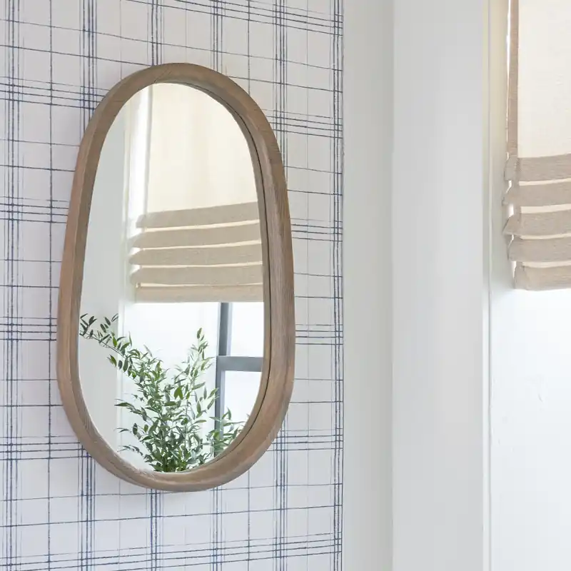 Aarilynn Mirror - Ashley Furniture