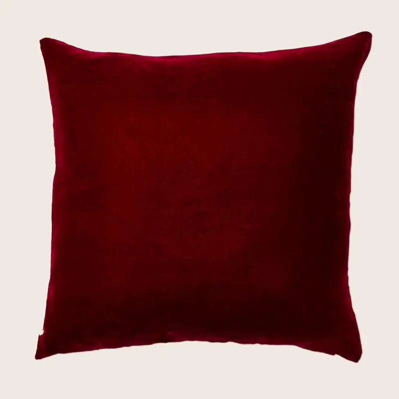 Velvet Pillow Berry - Aviva Stanoff