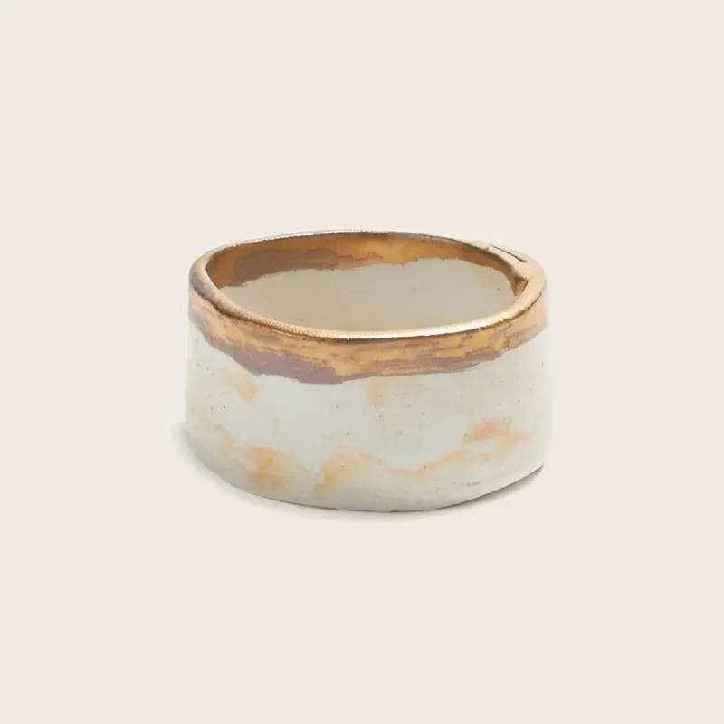 Pure Gold Round Dish - Bella Porcelain Llc
