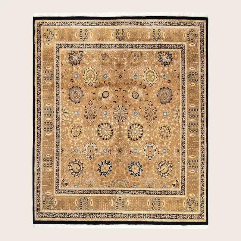 Beige Traditional Wool Rug - 6'3" x 6'5"