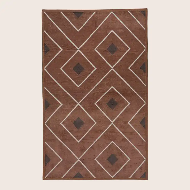 Brown & White Geometric Rug - 3'6" x 5'6"