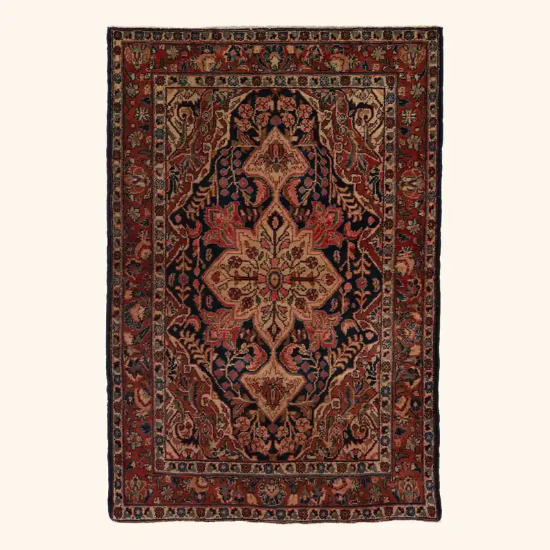 Vintage Traditional Wool Persian Rug - 4'2" x 6'4"