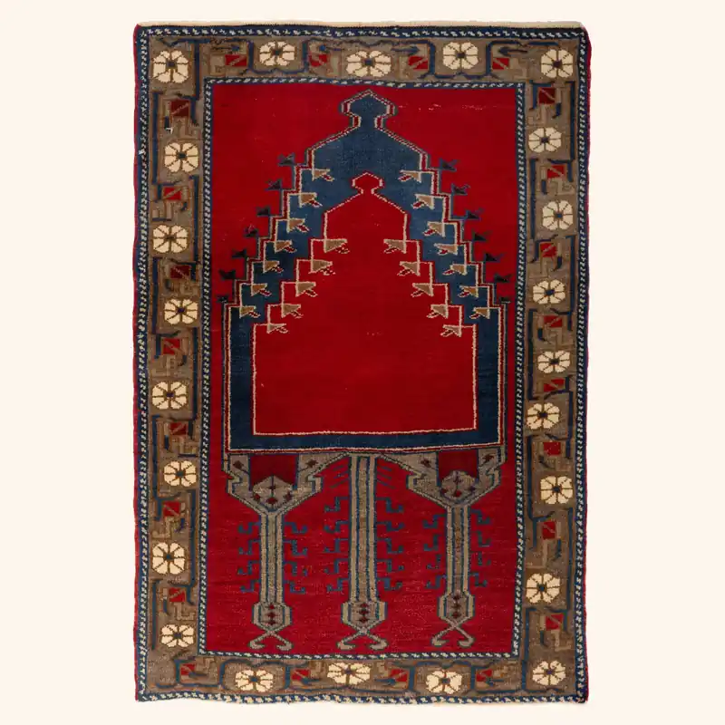Multi Traditional Wool Rug - 2'8" x 4'2"