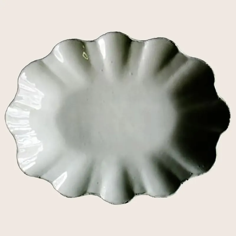 Marguerite Large Platter - Astier de Villatte Sarl