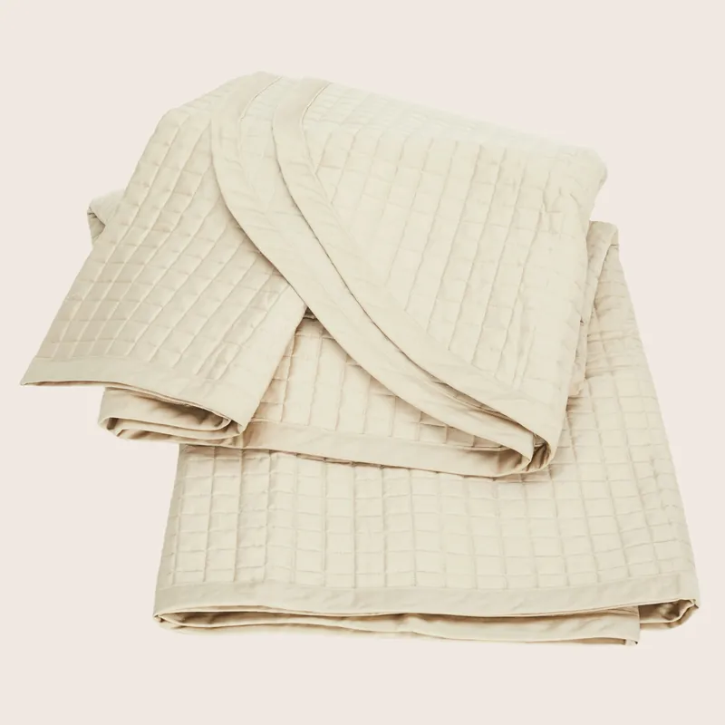 Masaccio Quilted Coverlet - Signoria Firenze (Leased)