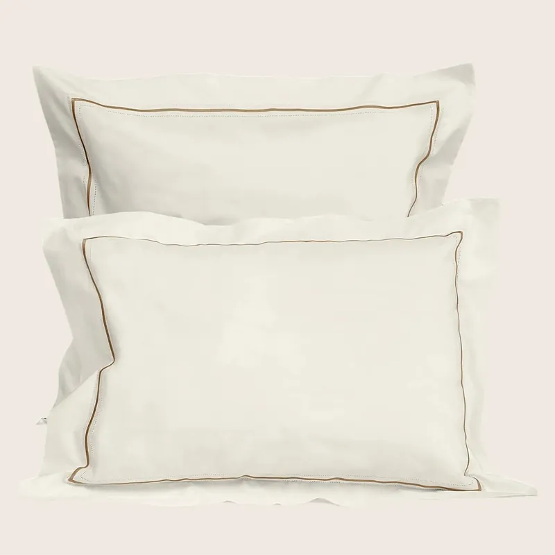 Gramercy Duvet & Shams, Ivory/Coffee - Signoria Firenze (Leased)