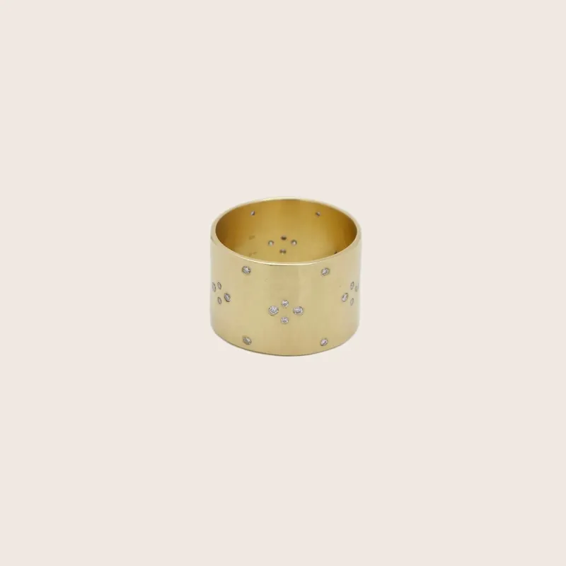 Wide Gold Band, Size 7 - Ananda Khalsa Jewelry (Leased)
