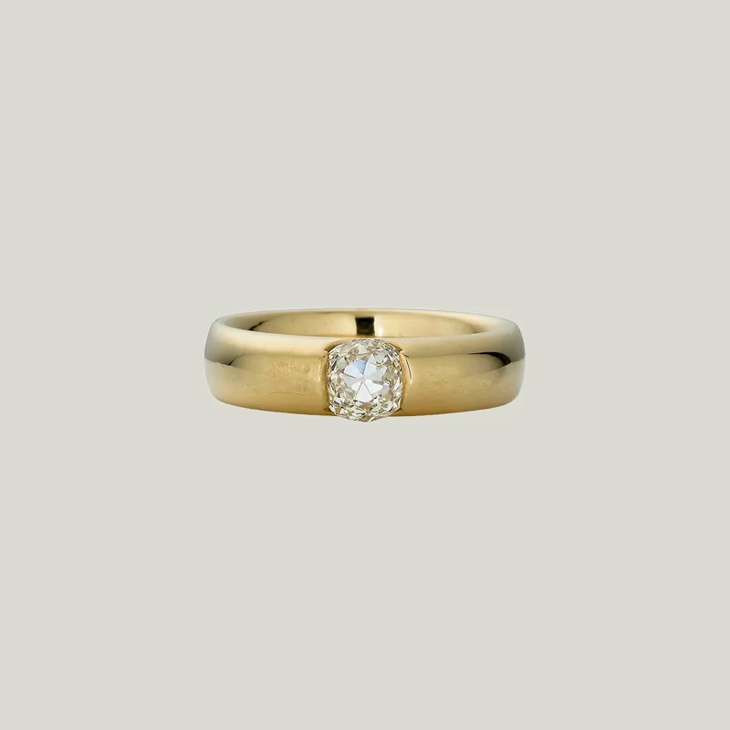 Contemporary 18K Yellow Gold Old Mine Cut Diamond Flush Set Ring - Odeon Collection (Leased)