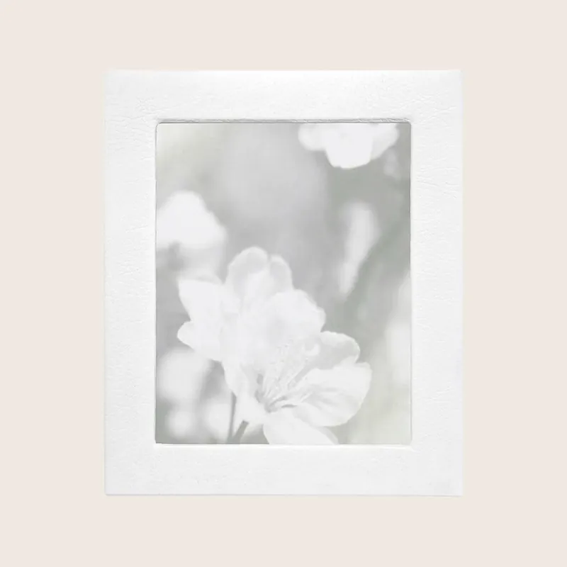 8" x 10" Photo Frame, Pebble Grain Leather - Graphic Image