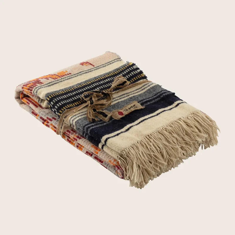 Gaeta Throw - MC America