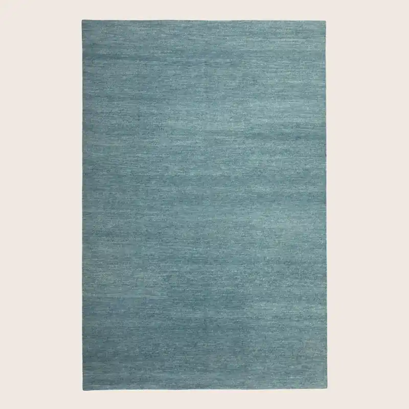 Solid Tibetan Wool Rug - 6' x 9'