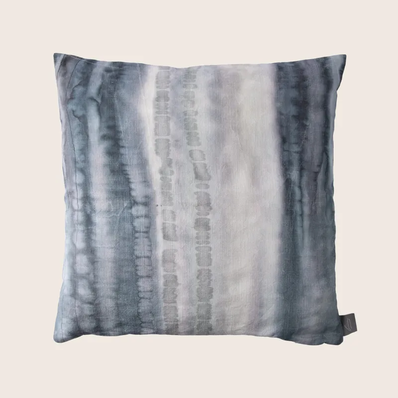 Gravity Linen Pillow Tide - Aviva Stanoff