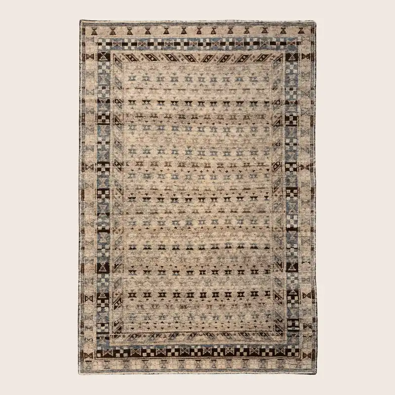 Grey Traditional Wool Rug - Khanna Carpet Collection