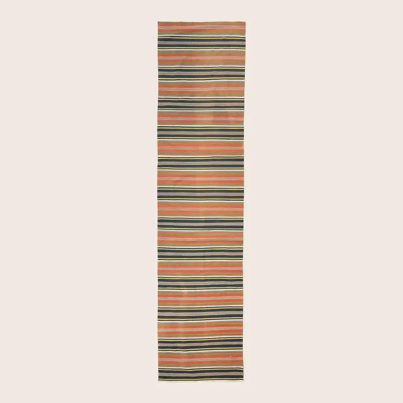 Red Vintage Traditional Wool Runner - 2'8" x 11'1"
