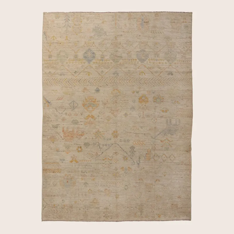 Beige Zameen Transitional Wool Rug - 6'11" x 9'10"