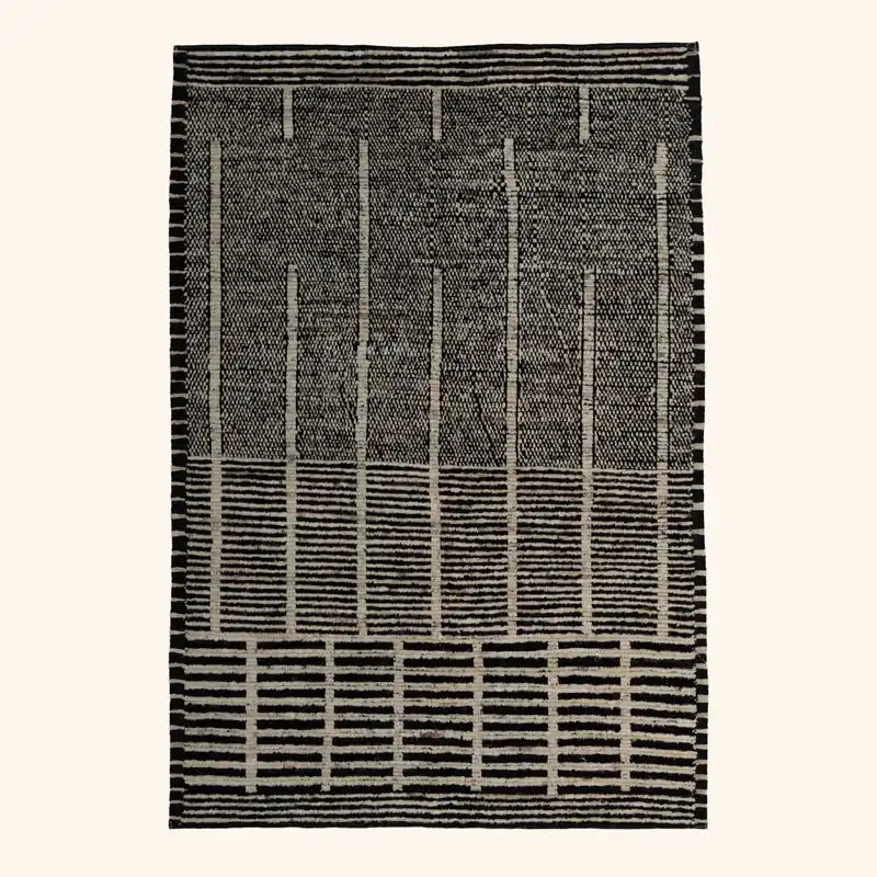 Black Transitional Wool Rug - 4'4" x 6'1"