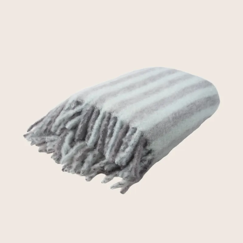 Mohair Stripe Throw - Hijos de Cicilio Valganon SL