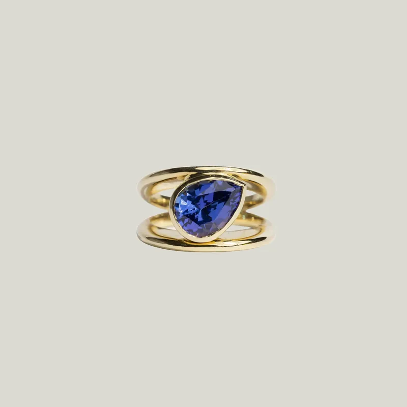 Aspen Ring: Tanzanite - Fannie Thomas (Consigned)