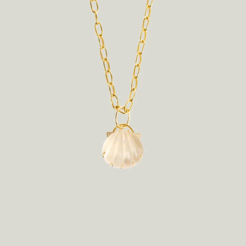 Shell Charm: Small - Fannie Thomas (Consigned)