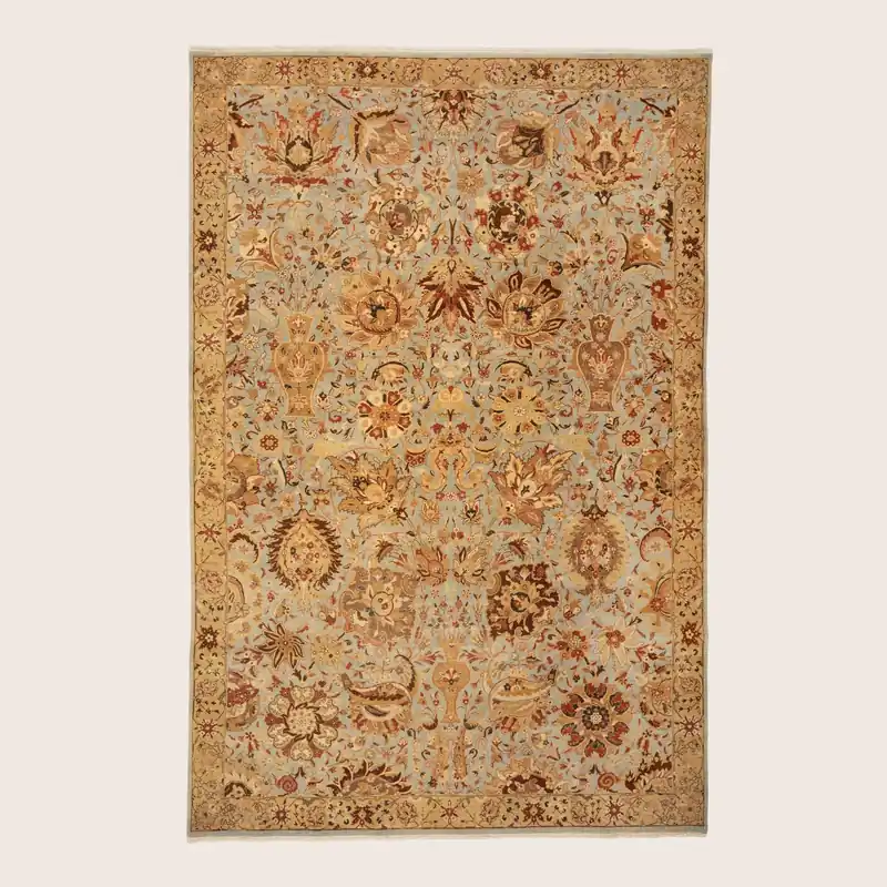 Beige Traditional Wool Rug - 6' x 9'