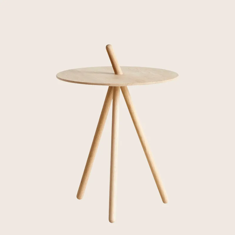 Come Here Side Table - WOUD