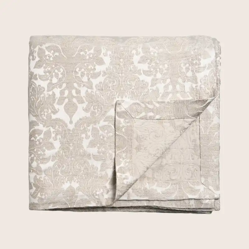 Baroque Coverlet Champagne - Kevin O'Brien (Drop Ship)