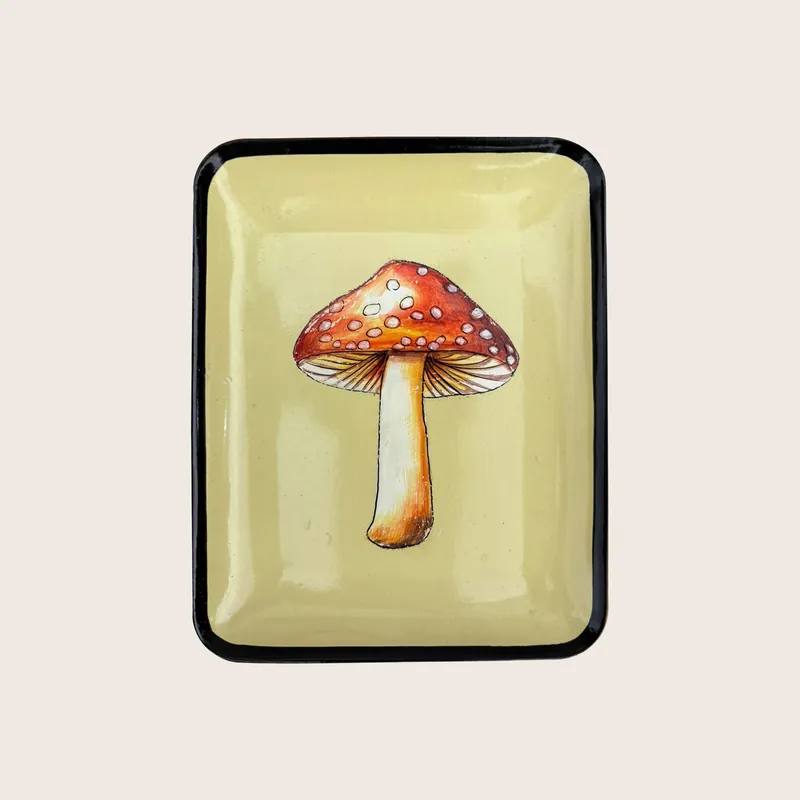 Mushrooms Hand-Painted Iron “Vide-poche”