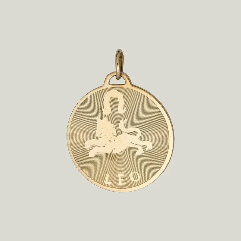 14K Gold Leo Astrological Charm Pendant 3.29grs - Odeon Collection (Leased)