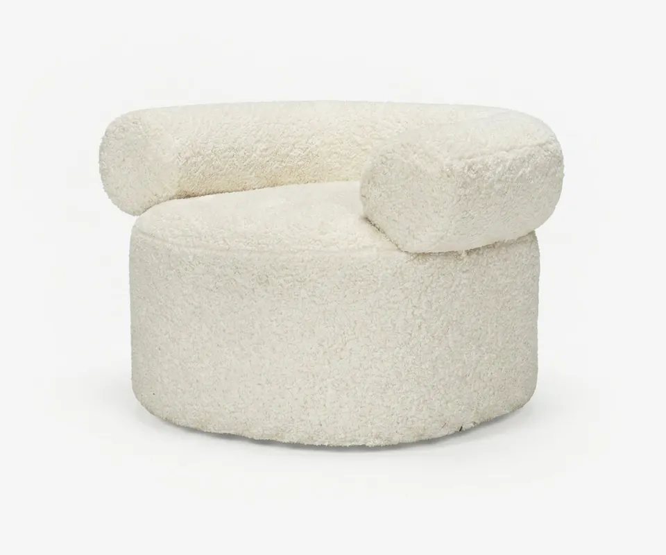 Huggy Chair - Shuangfeng LQ Trading Ltd.